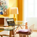 Vila Branca Guesthouse - Palacete
