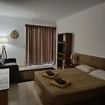 Azores Garden House - Private Suites & Private Apartments