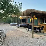 Montum Farm Living