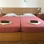 Azores Garden House - Private Suites & Apartments - Automatic Self Check-In