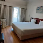 Petrus Hotel