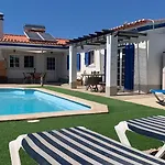 Windy\'S Guest House