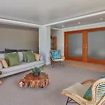 Luxury City House