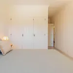 Central Cascais Apartment With Private Parking
