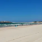 Beach House Surfing Baleal Peniche