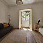 Maria Saudade Apartamento