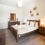 Seaside Deluxe Flat