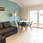 Apartments Baleal: Balconies And Pool