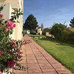 Spacious Apartment In Alvor 100 M² With Shared Pool