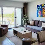 Jackie Apartment
