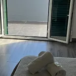 Casa A 2 Minutos A Pe De Piscina Natural