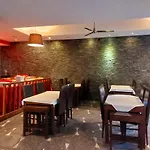Petrus Hotel