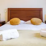 Vista Mar - New Apartment In Caniço de Baixo With Nice Sea Views