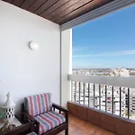 Beach Apartment With Ocean View