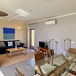 Bicos 303 By Check-In Portugal