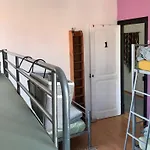 Meraki Hostel