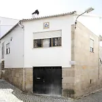 Alojamento Local Servinho Sebastiao Maria
