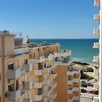 3H Terrace B - Casas & Papeis