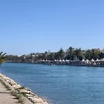 1722 Marina Park