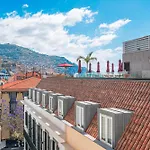 Old Town T1 Apartment