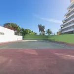 Torre Da Rocha - Silhueta Citadina