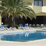 Hotel Caravelas