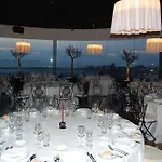 Hotel Dighton