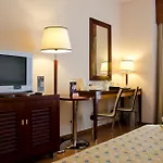 Vip Executive Santa Iria Hotel