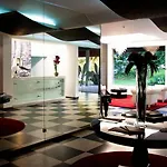 Paredes Design Hotel