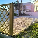 A Praia, My Own Paradise- Estudio