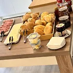 Marinha Garden Inn - Al
