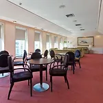 Hotel Lux Mundi