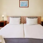 Cheerfulway Ouranova Apartamentos