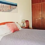 Seaside Serenity: 1Br With Breathtaking Ocean View