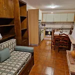 Casa Dos Santos Alojamento - Guest House