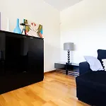 Porto Sea Front Apartment