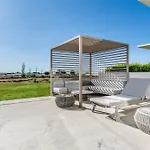 Beachfront Garden & Spa - Indoor And Outdoor Pool
