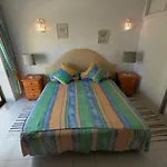 Algarve T1 Apartment W Balcony And Sea View In Armacao De Pera
