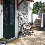 Casa Velha D Fernando e Casa Avó Augusta