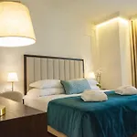 Luna Hotel De Tabua