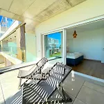 Mar A Vista - Condominium With Pool, Gym And Sea Views