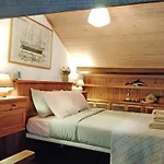 Casa Dos Botes