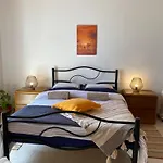 Villa Atlantica Apartments