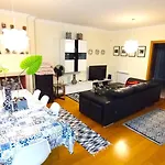 Oceanview Duplex Shared Pool & Beach Sesimbra