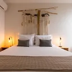 White Exclusive Suites & Villas