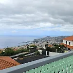 Funchal Infinity View House