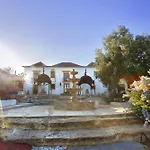 Hotel De Charme Capela Das Artes