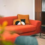 Rauls Place