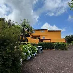 A Casa Amarela