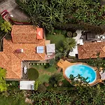 Villa do Mar I by OurMadeira